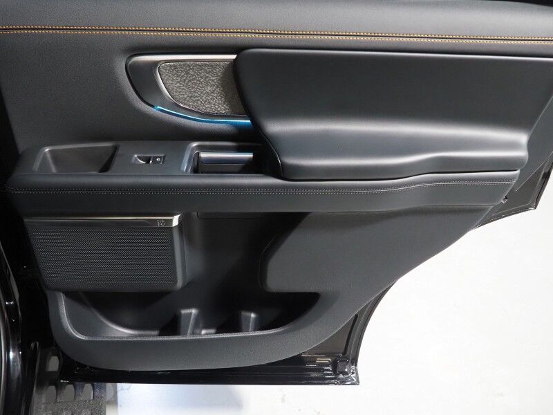 2025 Ford Expedition Tremor 4WD *NAVIGATION, ADAPTIVE CRUISE, SAFETY ALERTS, 360 VIEW CAMERAS, PANORAMA MOONROOF, LEATHER, CLIMATE SEATS, HEATED STEERING, 2ND ROW CAPTAINS, BANG & OLUFSEN, WIRELESS CHARGING, ANDROID & APPLE Round Rock TX