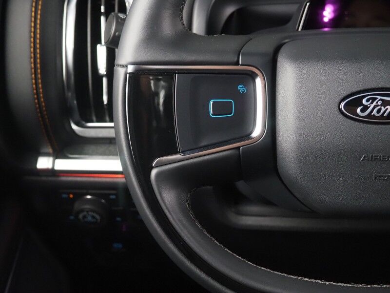 2025 Ford Expedition Tremor 4WD *NAVIGATION, ADAPTIVE CRUISE, SAFETY ALERTS, 360 VIEW CAMERAS, PANORAMA MOONROOF, LEATHER, CLIMATE SEATS, HEATED STEERING, 2ND ROW CAPTAINS, BANG & OLUFSEN, WIRELESS CHARGING, ANDROID & APPLE Round Rock TX