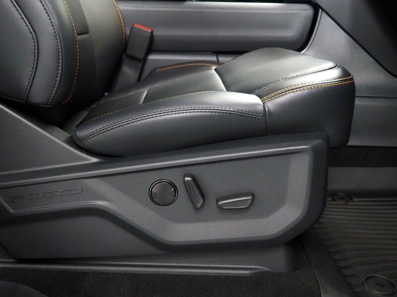 2025 Ford Expedition Tremor 4WD *NAVIGATION, ADAPTIVE CRUISE, SAFETY ALERTS, 360 VIEW CAMERAS, PANORAMA MOONROOF, LEATHER, CLIMATE SEATS, HEATED STEERING, 2ND ROW CAPTAINS, BANG & OLUFSEN, WIRELESS CHARGING, ANDROID & APPLE Round Rock TX