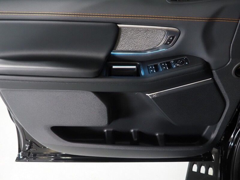 2025 Ford Expedition Tremor 4WD *NAVIGATION, ADAPTIVE CRUISE, SAFETY ALERTS, 360 VIEW CAMERAS, PANORAMA MOONROOF, LEATHER, CLIMATE SEATS, HEATED STEERING, 2ND ROW CAPTAINS, BANG & OLUFSEN, WIRELESS CHARGING, ANDROID & APPLE Round Rock TX