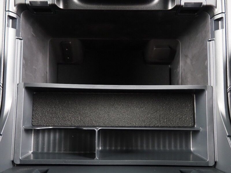 2025 Ford Expedition Tremor 4WD *NAVIGATION, ADAPTIVE CRUISE, SAFETY ALERTS, 360 VIEW CAMERAS, PANORAMA MOONROOF, LEATHER, CLIMATE SEATS, HEATED STEERING, 2ND ROW CAPTAINS, BANG & OLUFSEN, WIRELESS CHARGING, ANDROID & APPLE Round Rock TX