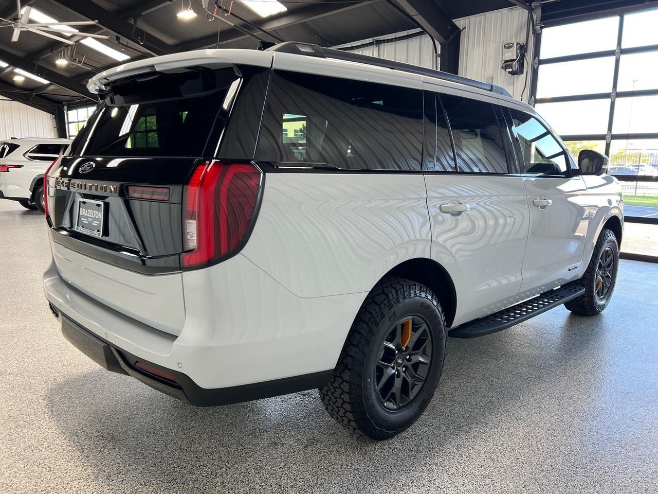 2025 Ford Expedition Tremor, Bluecruise