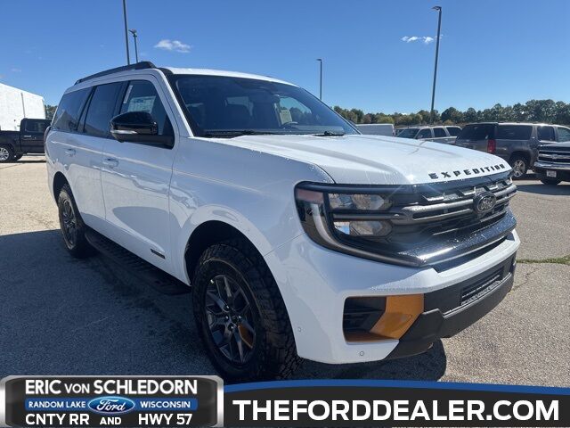 2025 Ford Expedition Tremor Milwaukee WI