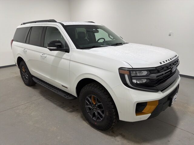2025 Ford Expedition Tremor Pine River MN