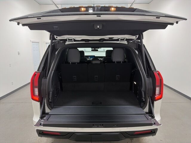 2025 Ford Expedition Tremor Pine River MN