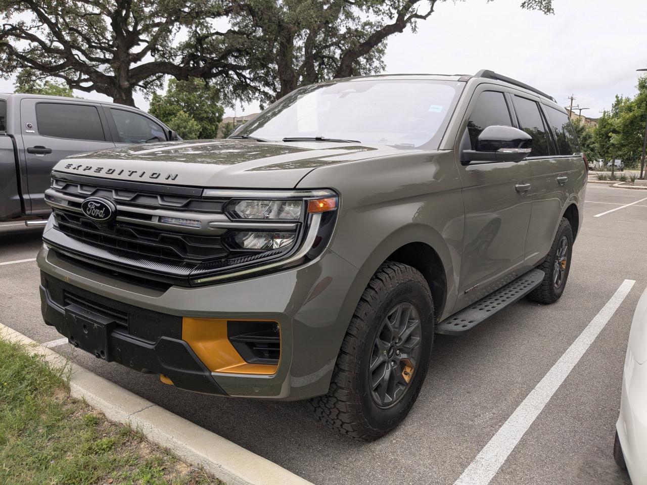 2025 Ford Expedition Tremor