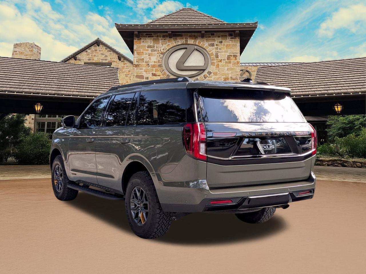 2025 Ford Expedition Tremor