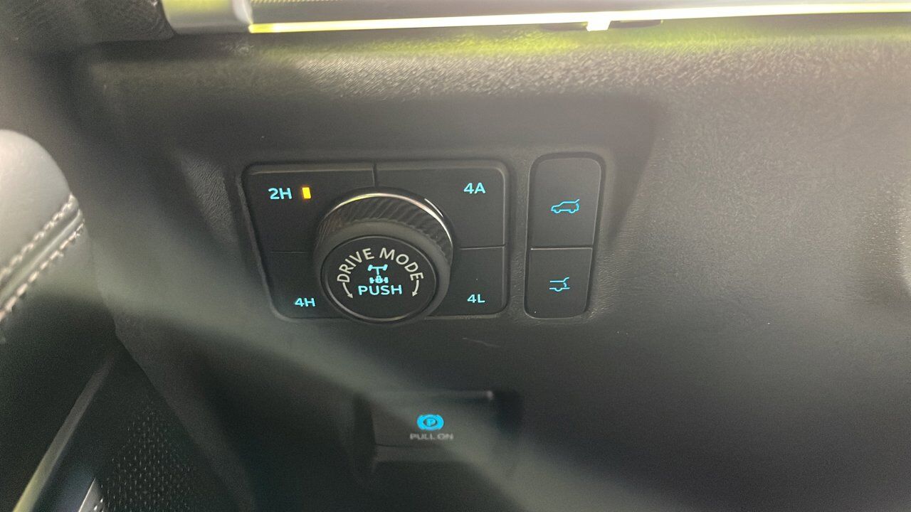 2025 Ford Expedition Tremor Sherwood Park AB