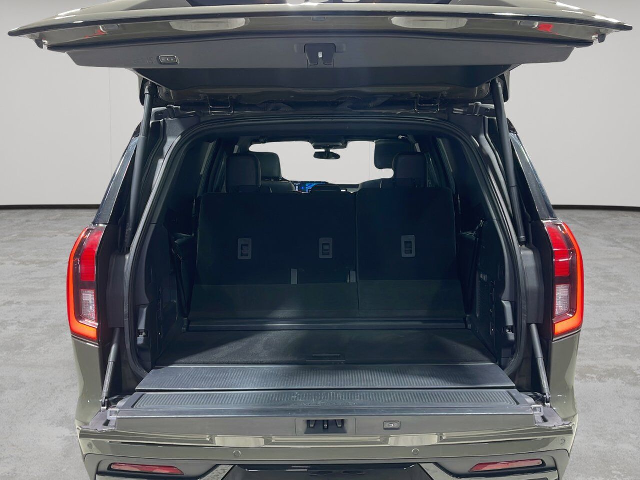 2025 Ford Expedition Tremor Sherwood Park AB