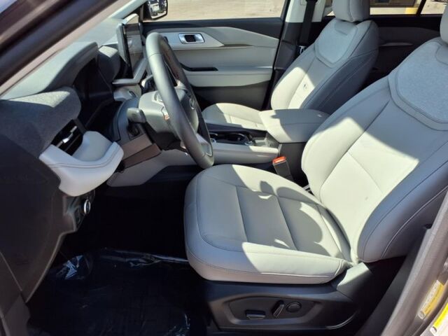 2025 Ford Explorer Active  TX