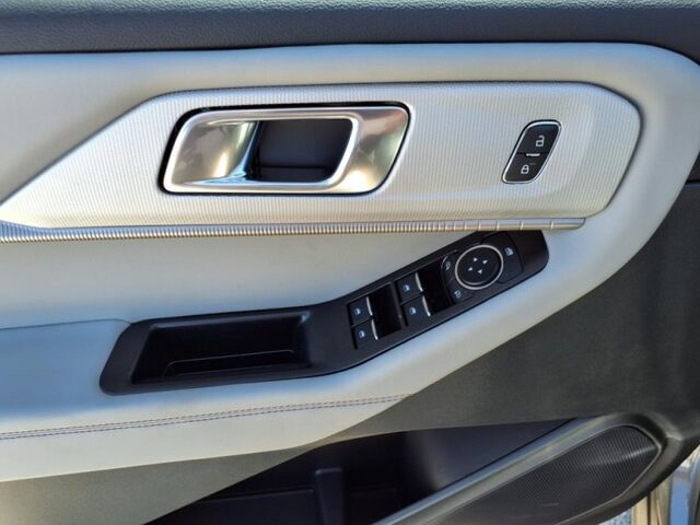 2025 Ford Explorer Active  TX