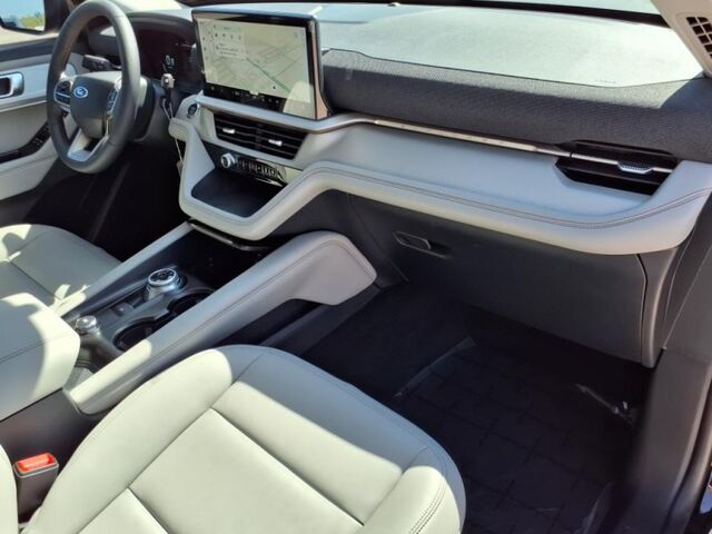 2025 Ford Explorer Active  TX