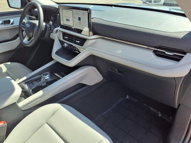 2025 Ford Explorer Active  TX