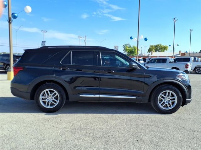 2025 Ford Explorer Active  TX