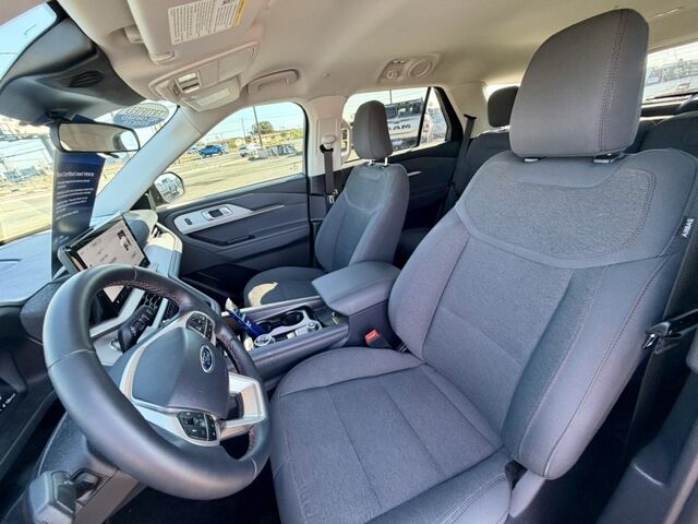 2025 Ford Explorer Active  TX