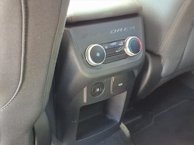 2025 Ford Explorer Active  TX