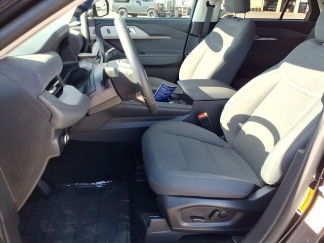 2025 Ford Explorer Active  TX