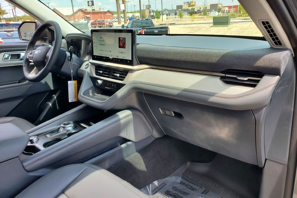 2025 Ford Explorer Active Hondo TX