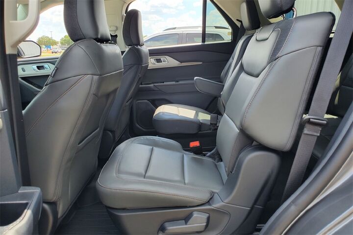 2025 Ford Explorer Active  TX 2025 Ford Explorer Active  TX