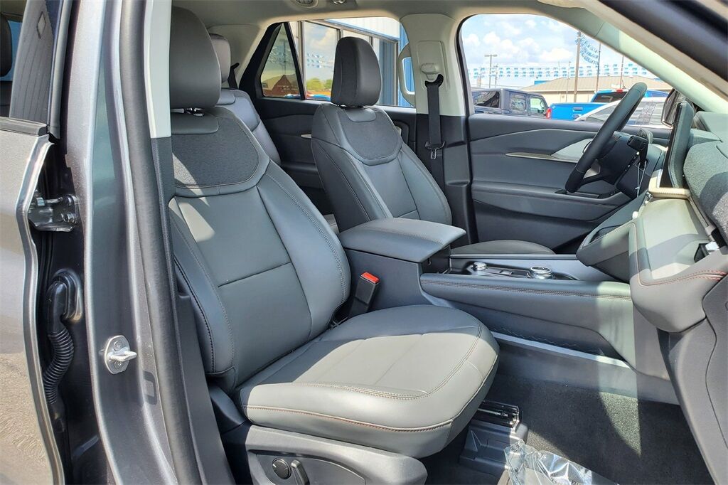 2025 Ford Explorer Active Hondo TX