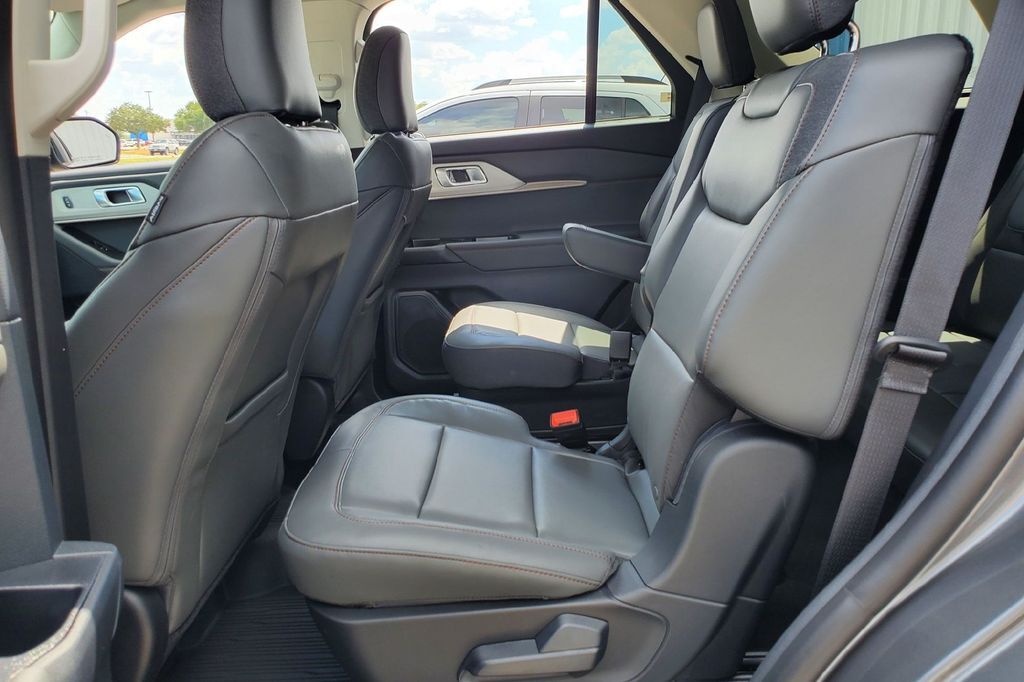 2025 Ford Explorer Active Hondo TX