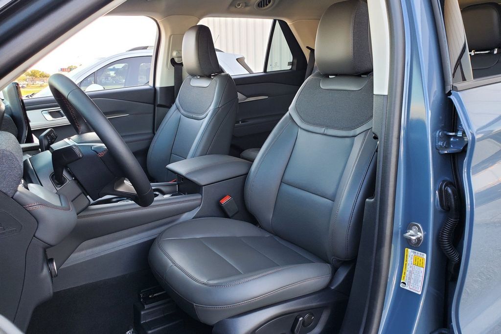 2025 Ford Explorer Active Hondo TX