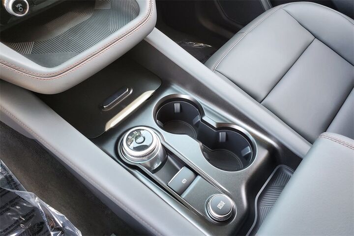 2025 Ford Explorer Active  TX