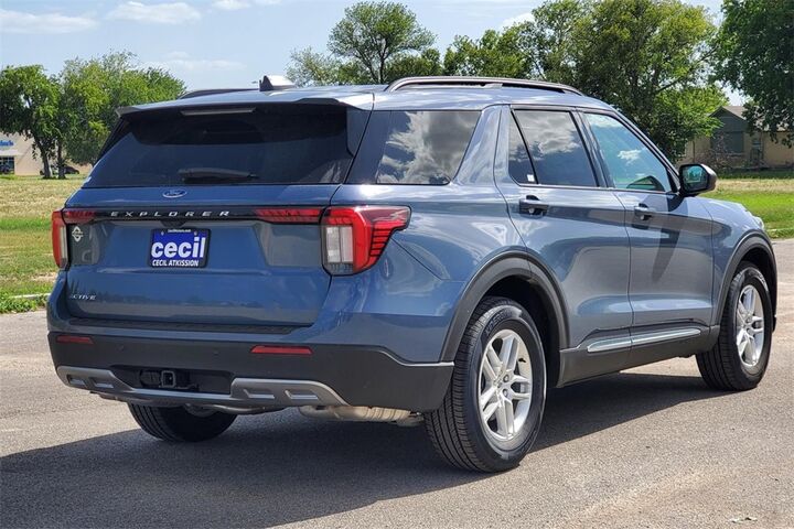 2025 Ford Explorer Active  TX