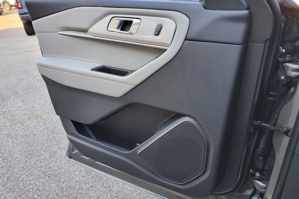 2025 Ford Explorer Active Hondo TX