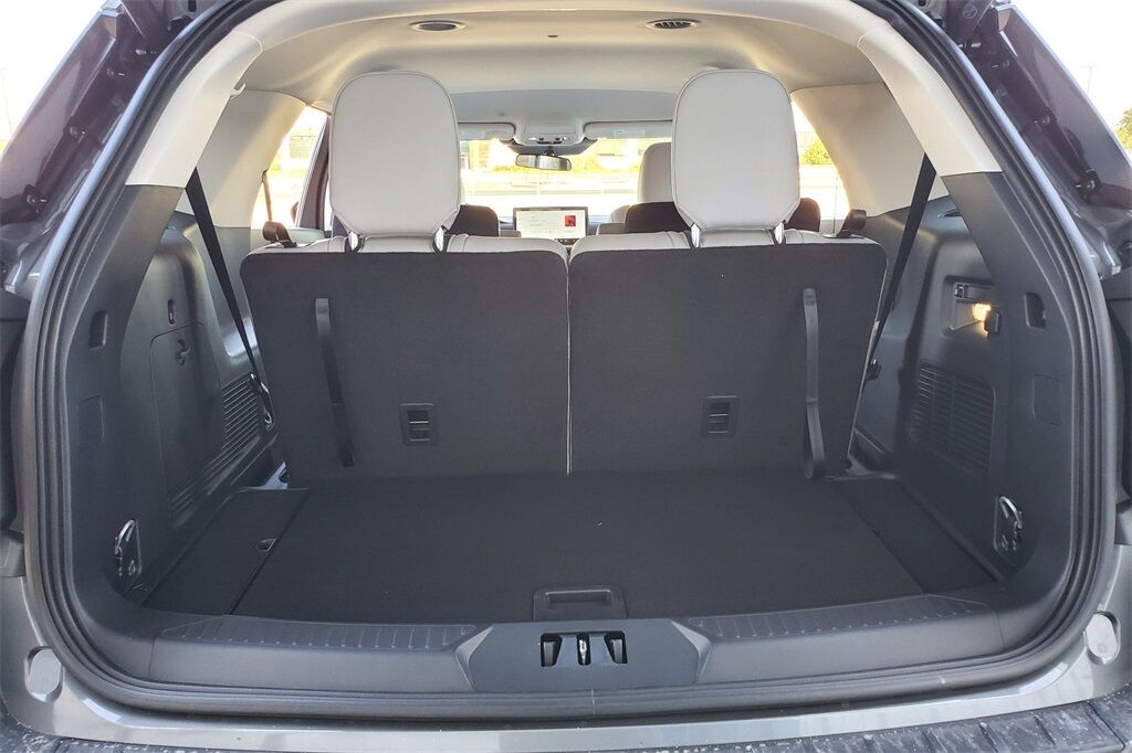 2025 Ford Explorer Active Hondo TX