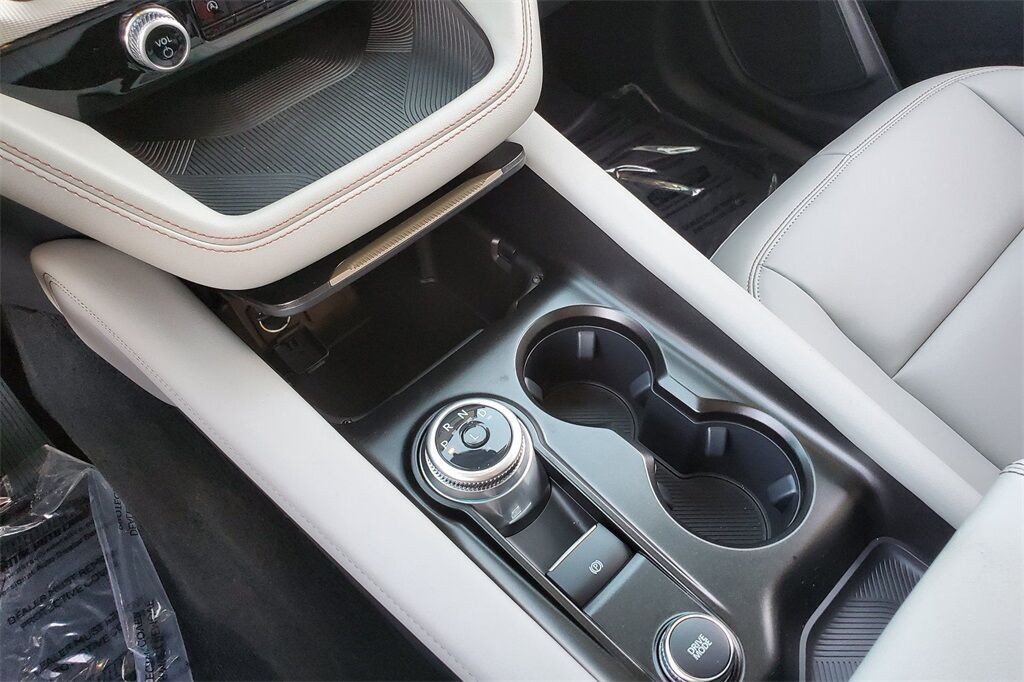 2025 Ford Explorer Active Hondo TX