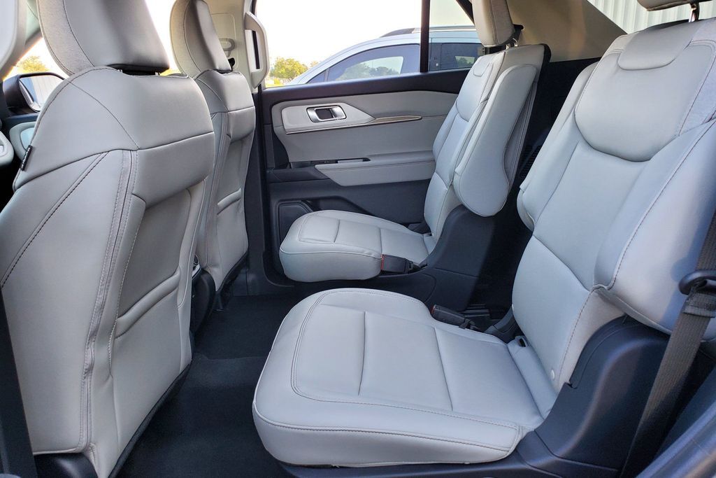 2025 Ford Explorer Active Hondo TX