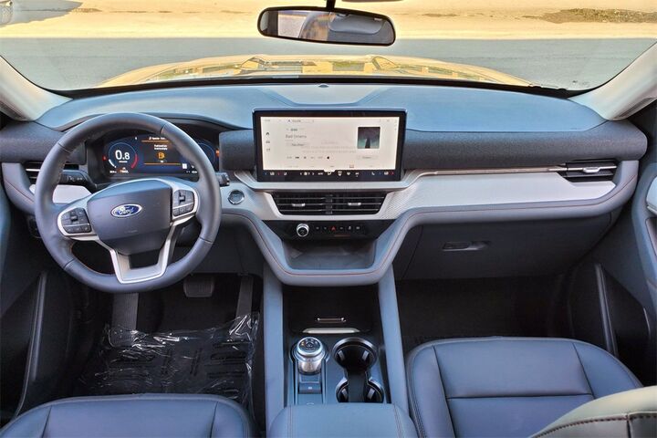 2025 Ford Explorer Active  TX