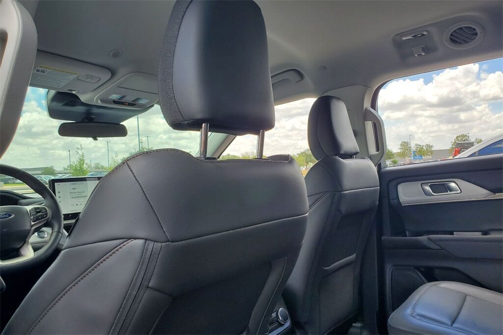 2025 Ford Explorer Active Hondo TX