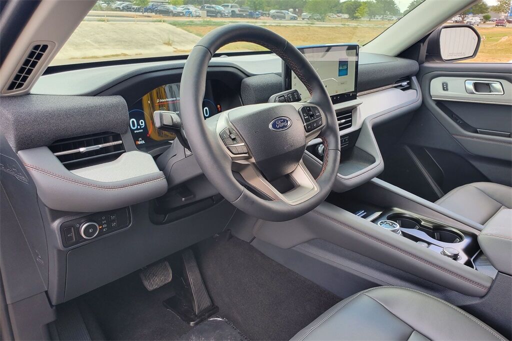 2025 Ford Explorer Active Hondo TX