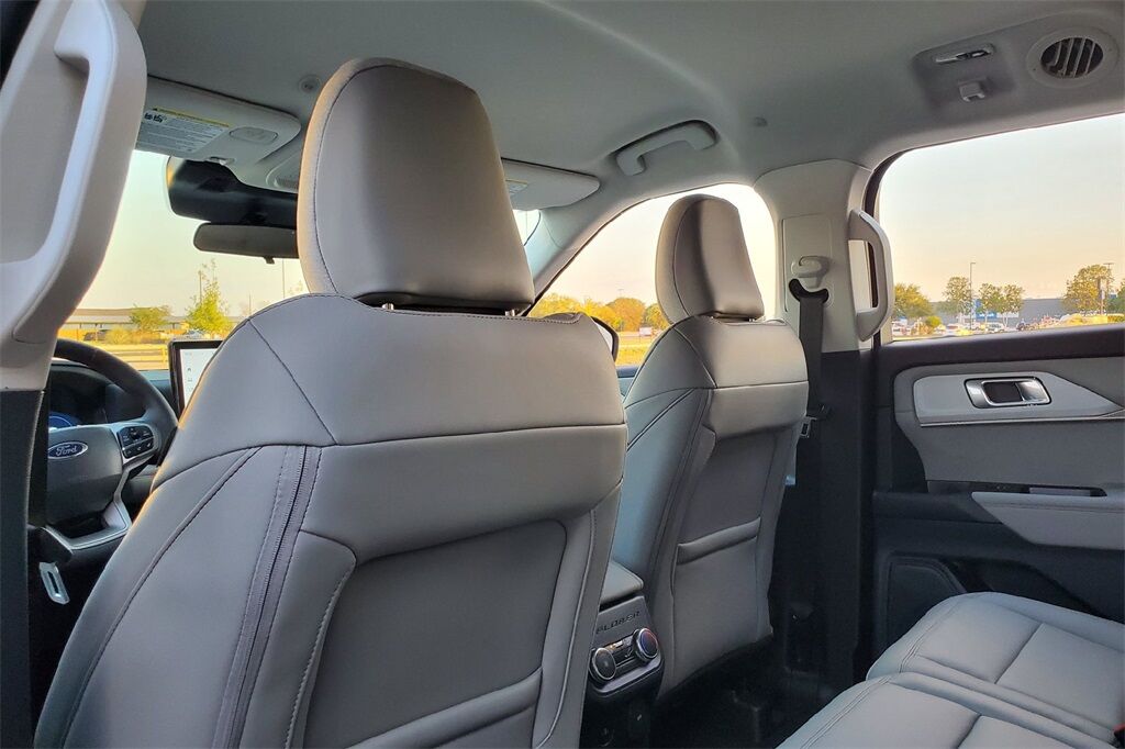 2025 Ford Explorer Active Hondo TX