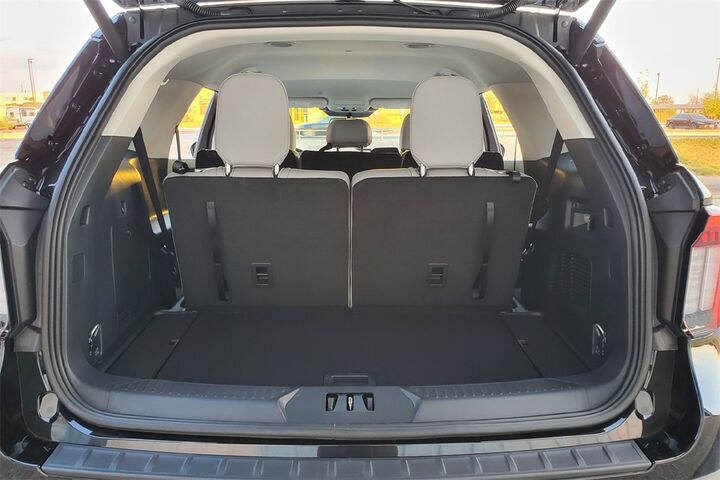 2025 Ford Explorer Active TX 2025 Ford Explorer Active TX