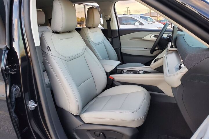 2025 Ford Explorer Active TX 2025 Ford Explorer Active TX