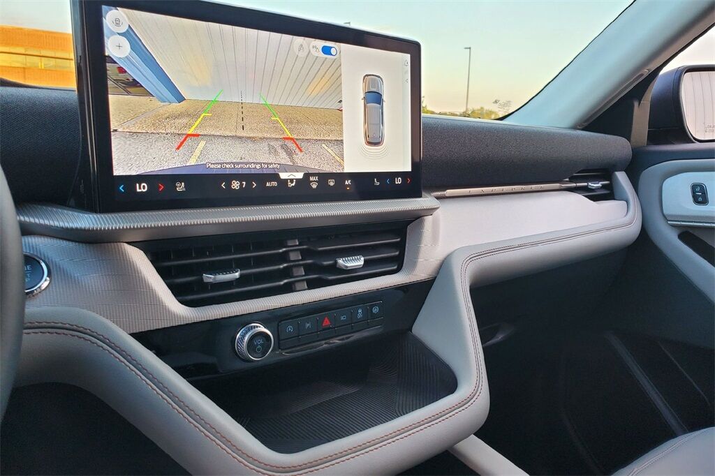 2025 Ford Explorer Active Hondo TX