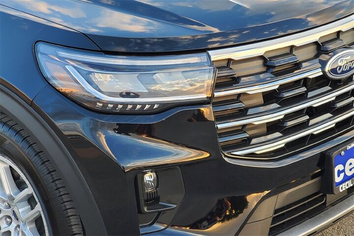 2025 Ford Explorer Active TX 2025 Ford Explorer Active TX