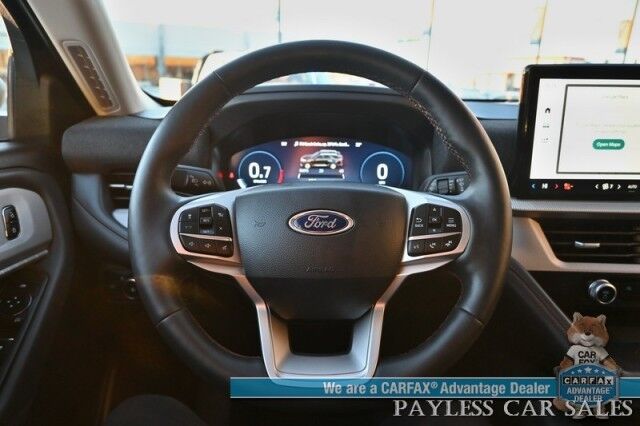 2025 Ford Explorer Active / 4X4 / Auto Start / Power & Heated Leather Seats / Heated Steering Wheel / Adaptive Cruise Control / Lane Departure & Blind Spot Alert / Apple CarPlay & Android Auto / 3rd Row / Seats 7 / Tow Pkg / 1-Owner Anchorage AK