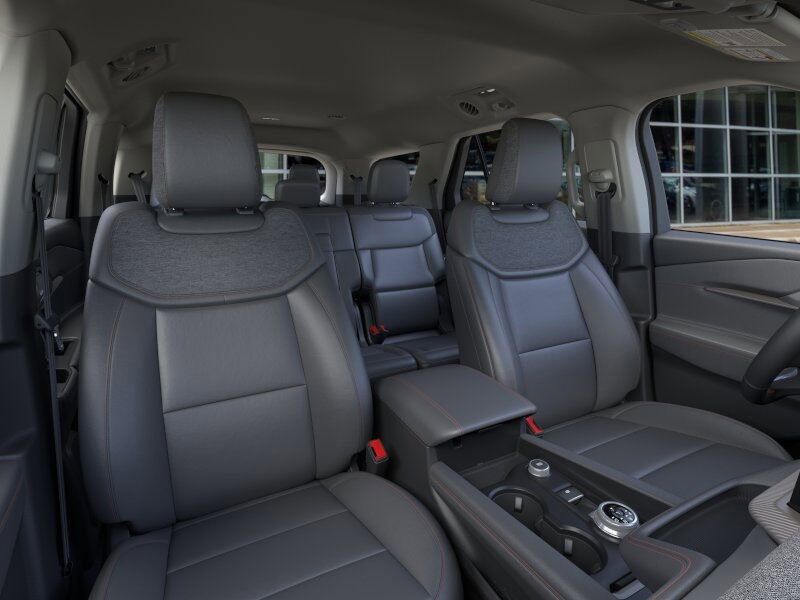 2025 Ford Explorer Active Green Bay WI