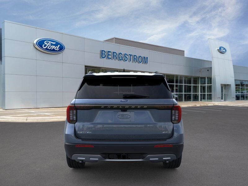 2025 Ford Explorer Active Green Bay WI