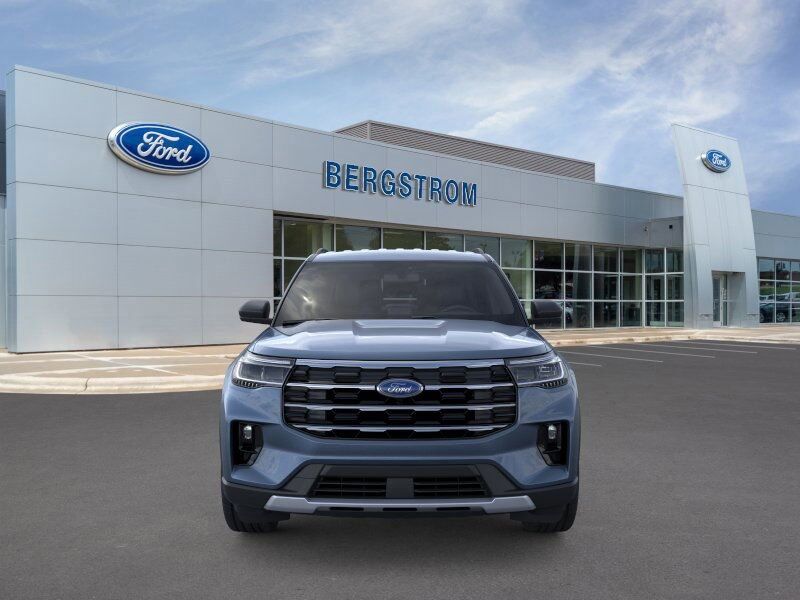 2025 Ford Explorer Active Green Bay WI