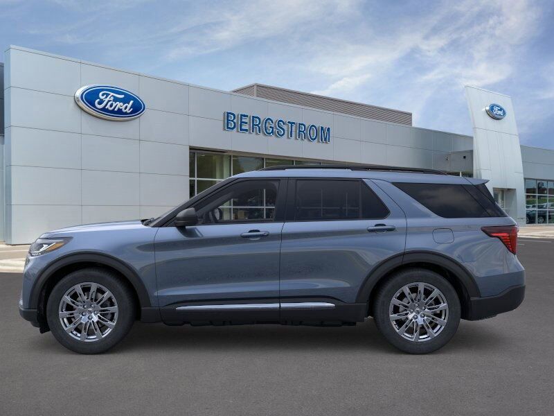 2025 Ford Explorer Active Green Bay WI