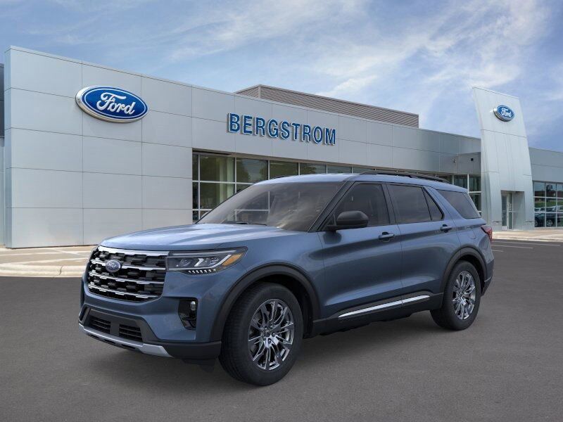 2025 Ford Explorer Active Green Bay WI