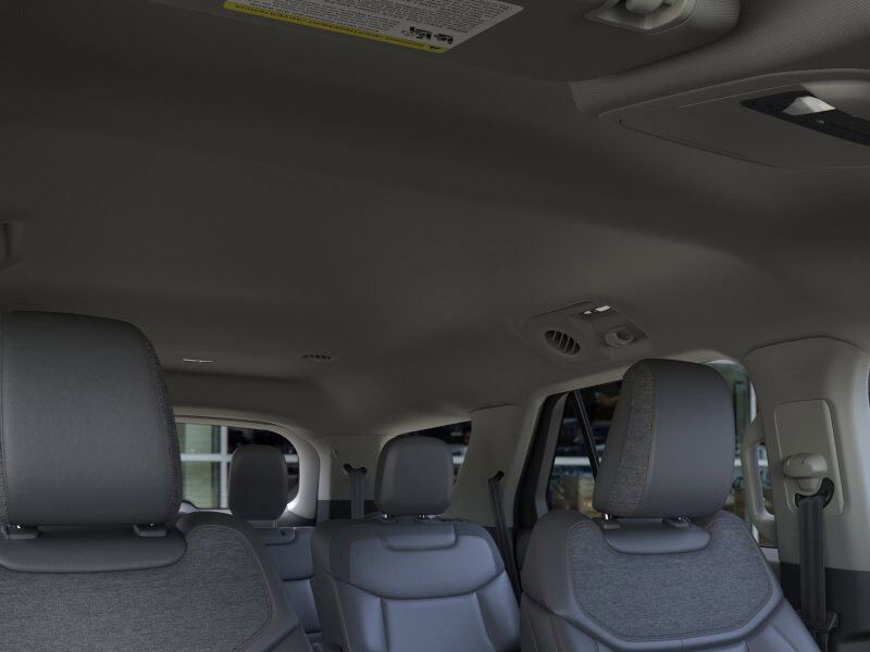 2025 Ford Explorer Active Green Bay WI