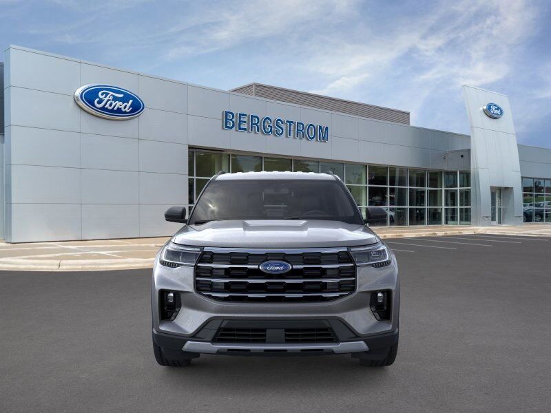 2025 Ford Explorer Active Green Bay WI