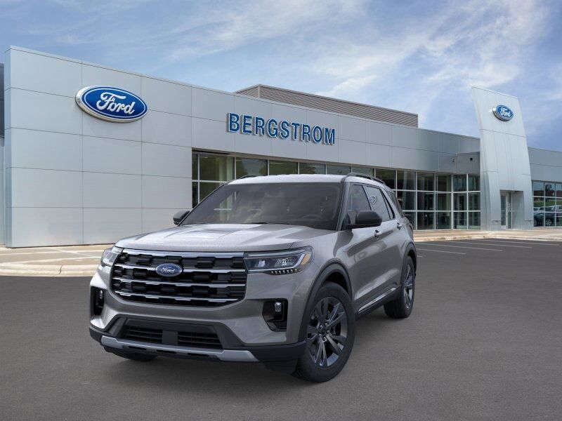 2025 Ford Explorer Active Green Bay WI
