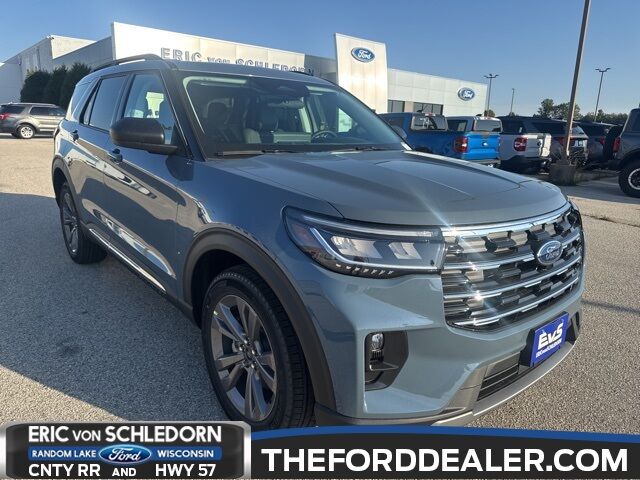 2025 Ford Explorer Active Milwaukee WI